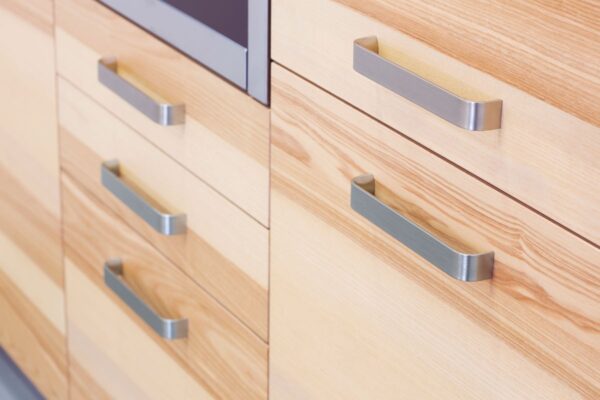 Sense Chrome Handle