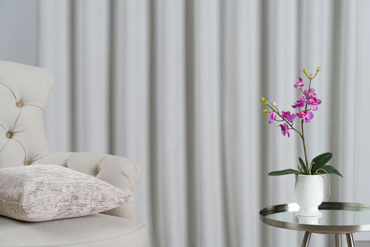 Atlas Curtain white fabric