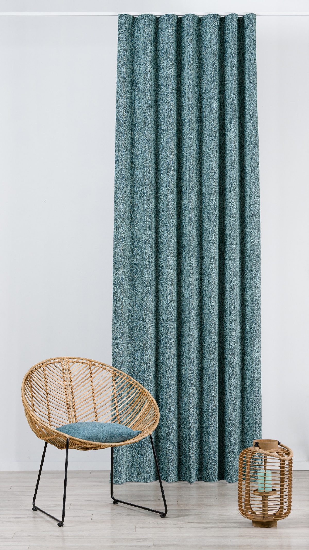 lamezza blue colored material