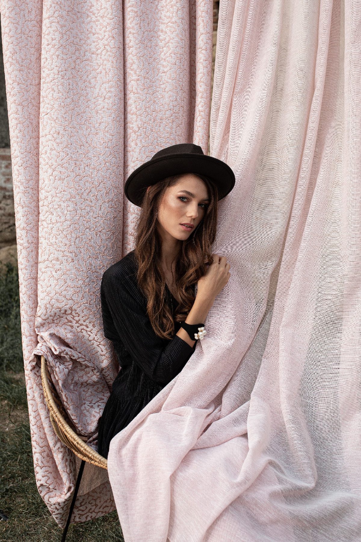 mendoza pink colored material