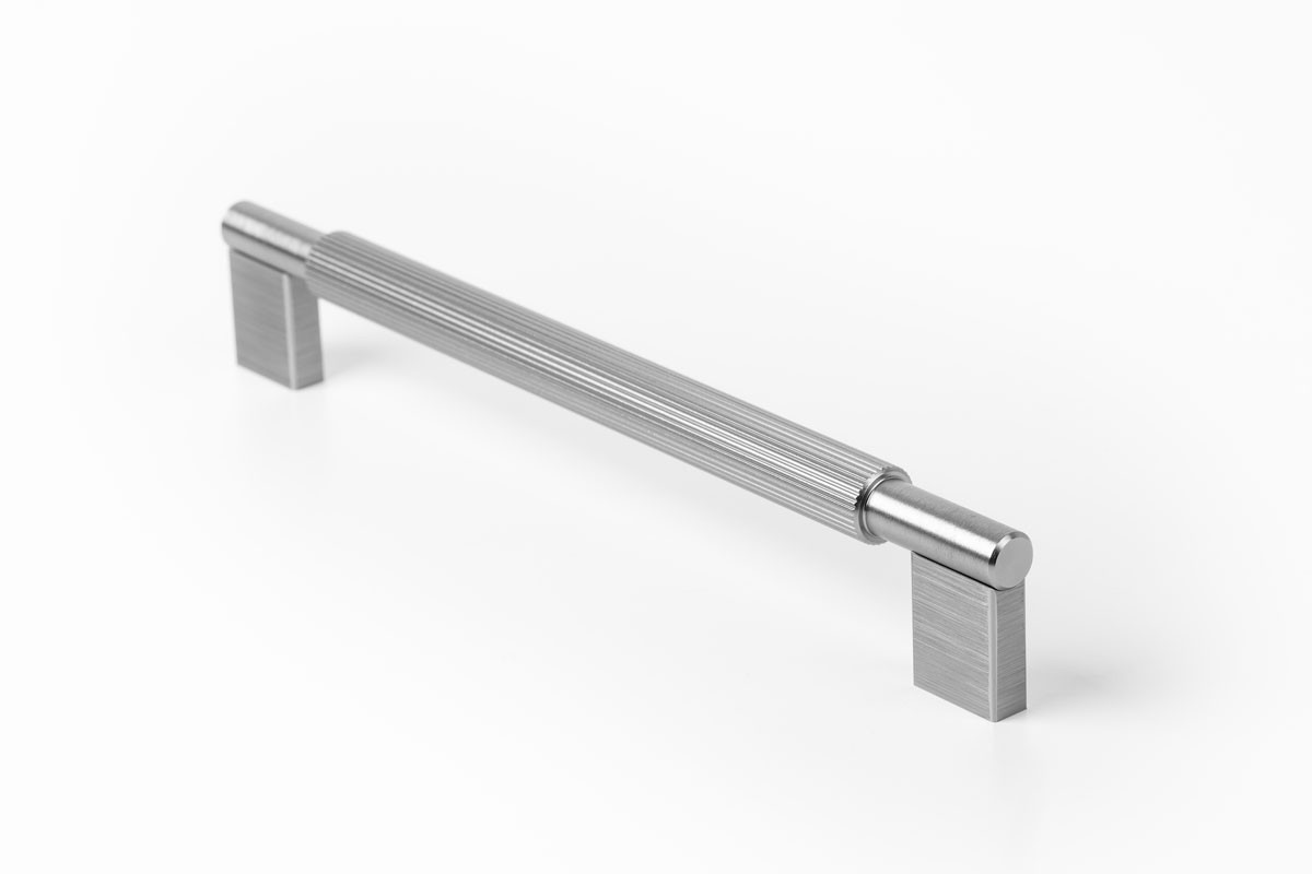 Arpa chrome handles
