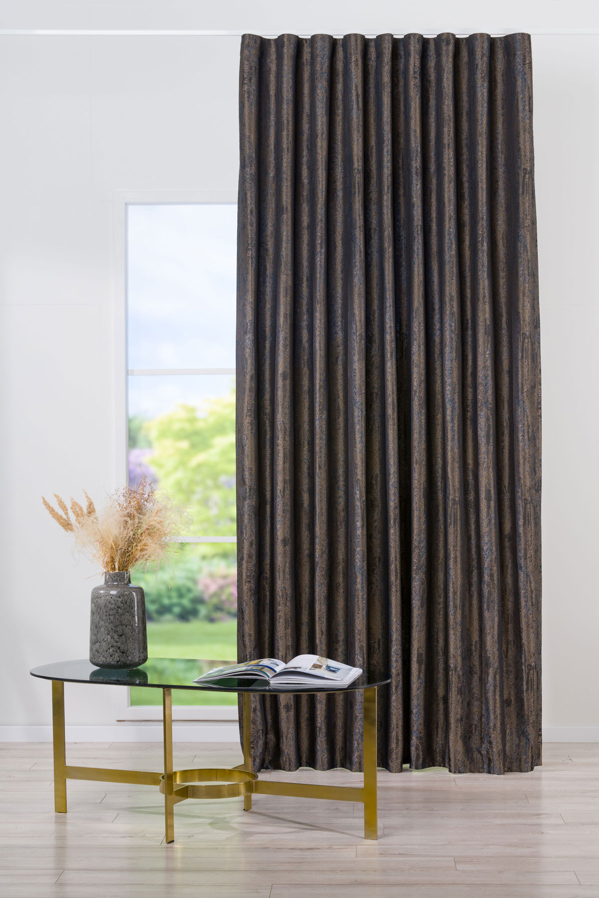 sergenti brown print curtain