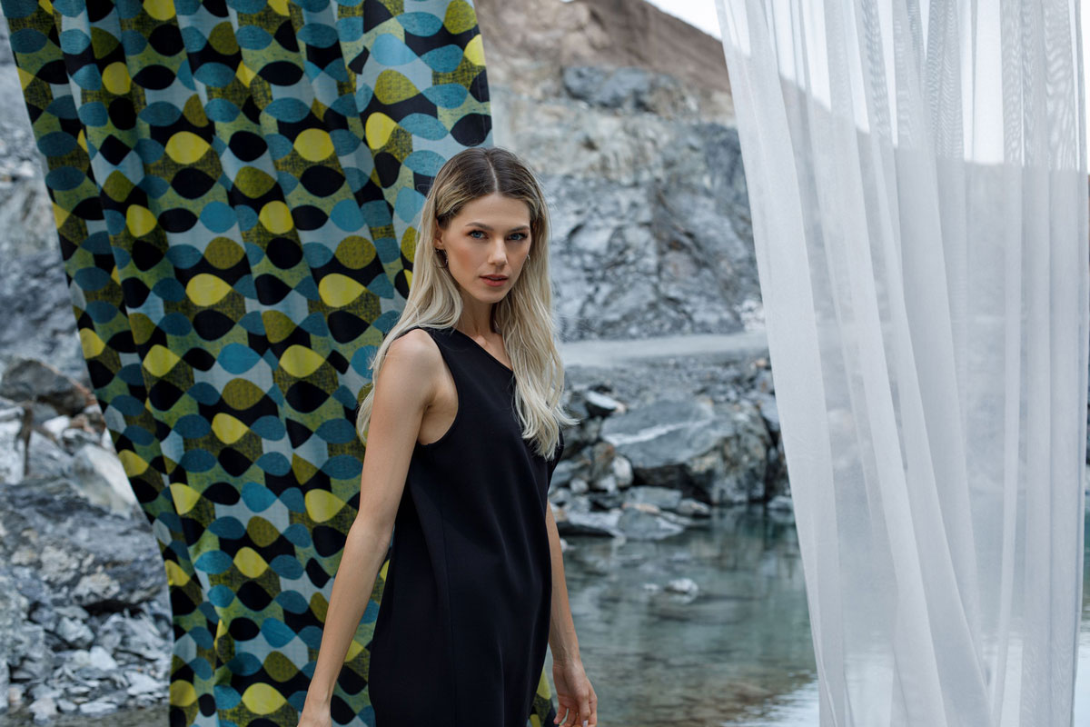 trento green print curtain